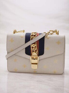 Authentic Gucci Sylvie Bee Star Leather Shoulder Bag White Gold Chain Crossbody